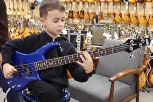Read more about the article What Is the Best Bass Guitar for Small Hands?
