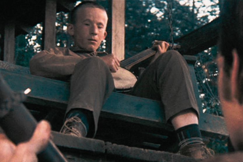 who plays the banjo in deliverance